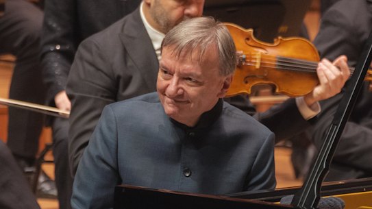 Stephen Hough at the Sydney Opera House.