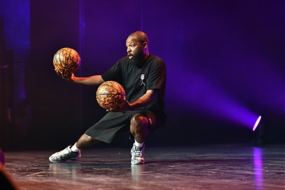 BasketballMan blends elements of high-level street busking with Harlem Globetrotter-inspired feats of basketball trickery.