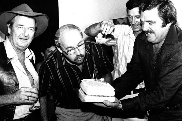 From left: Slim Dusty, Duncan (from the song) and Pat Alexander, who wrote the song, and Bazza at the Town and Country Hotel in St Peters. 