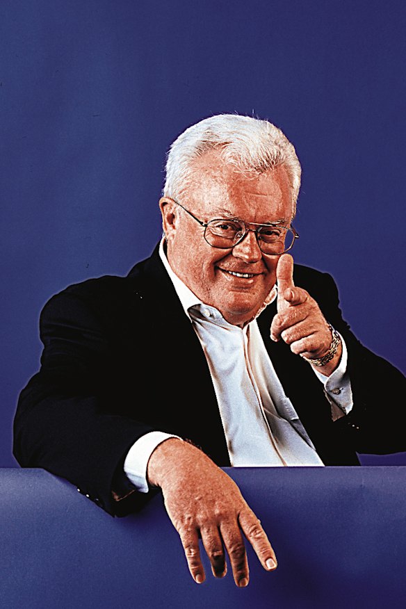 Graham Richardson poses during a portrait session in 1998.