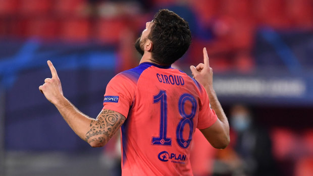 Giroud makes Champions League history, United lose