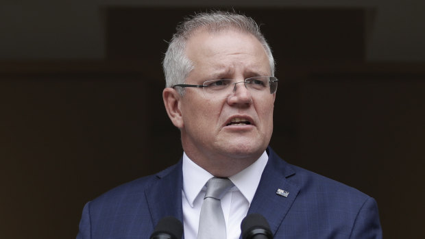 Morrison says bushfire-ravaged communities the priority as celebrities pile on
