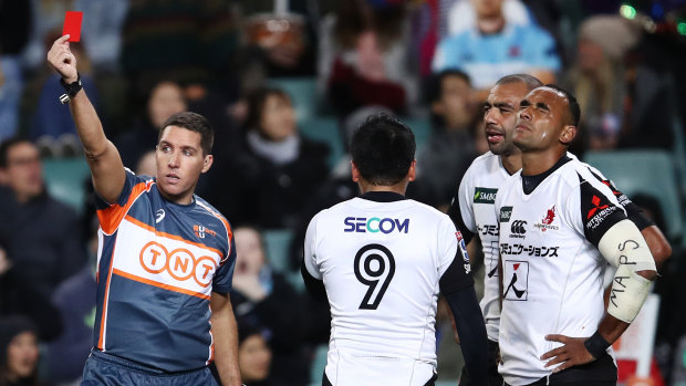 Turning point: Semisi Masirewa of the Sunwolves is sent off by referee Federico Answlmi.