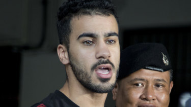 Melbourne football player Hakeem al-Araibi, a Bahraini refugee, has been held in Thailand for months.