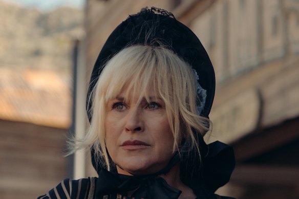 Patricia Arquette in High Desert.