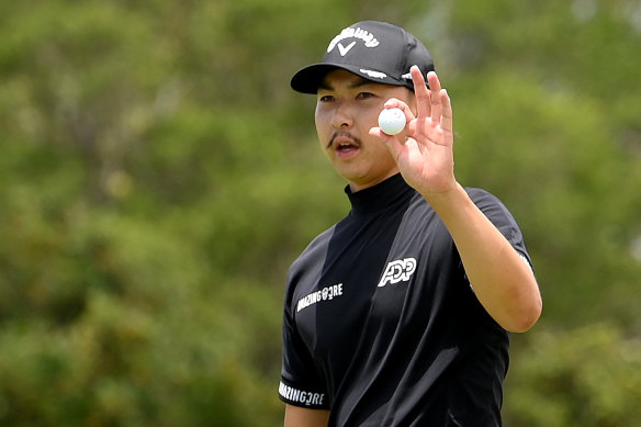 Min Woo Lee was the best Australian in the morning rounds.