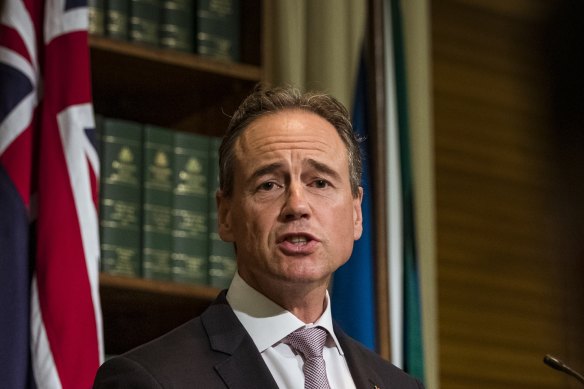 Federal Health Minister Greg Hunt says New Zealand can handle its latest COVID-19 case, detected in a vaccinated Auckland Airport cleaner. 