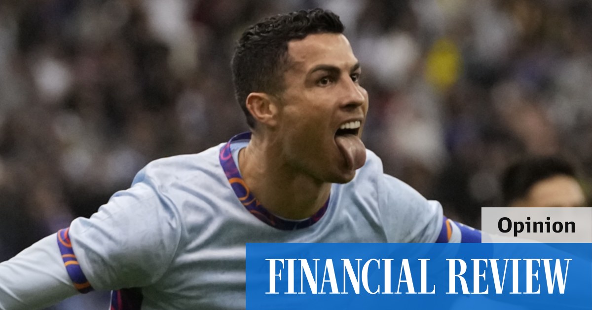 Le contrat de 313 millions de dollars de Cristiano Ronaldo montre pourquoi l’Arabie saoudite réduit sa production, ce qui lui donne le temps de s’inquiéter du pétrole, selon Chanticleer
