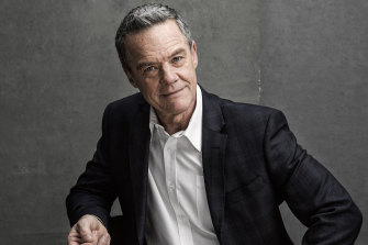 Stefan Dennis, who plays Paul Robinson, was in the first episode of Neighbours and is in the last.