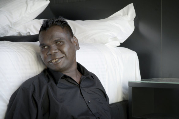 Dr G Yunupingu