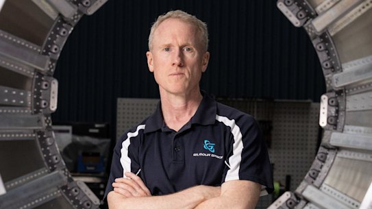 Adam Gilmour, cofundador e CEO da Gilmour Space Technologies ao sul de Brisbane.