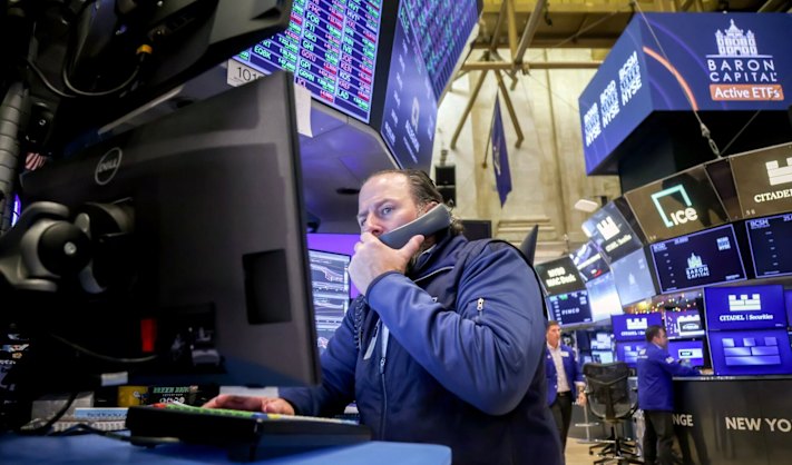 smh.com.au - Alex Veiga - ASX set to dip, tech stocks weigh on Wall Street