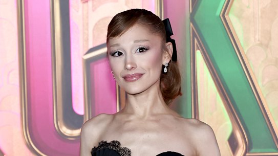 Ariana Grande’s appearance has prompted the question on how parents should tackle the issue of body image with their children.