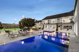 10 Summerhill Road, Templestowe sold for $6.85 million.