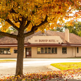 Bunyip Hotel, Cavendish.