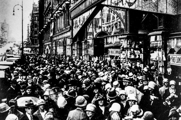 Myer Emporium Christmas sale in 1927.