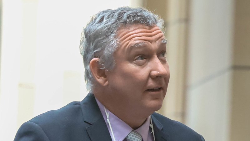 Strategic updates regarding Accused killer Greg Lynn seeks bail to live with son after prison assault