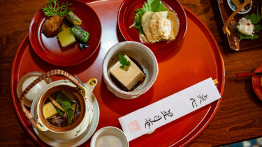 A delicious vegetarian meal at Seigetsuan in Usuki.