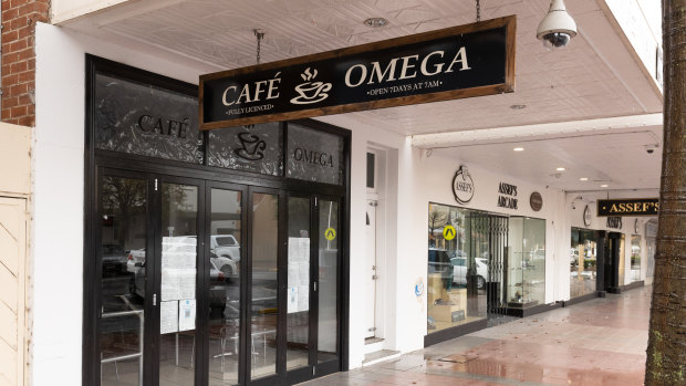 Cafe Omega in Moree was just one of the sites visited by the couple on their journey from Melbourne to Queensland. 