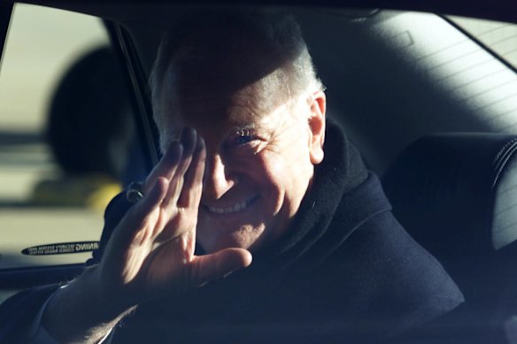 Hollingworth in 2001 the day before he was sworn in as governor-general.