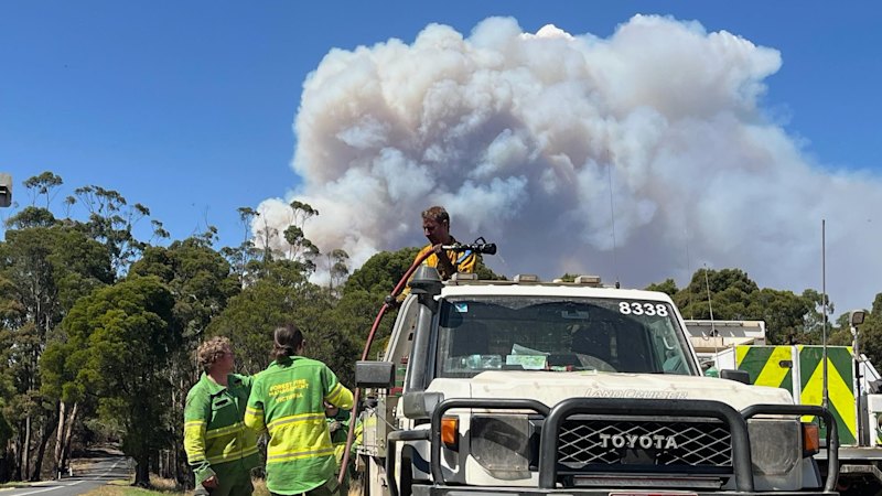 Victoria to reach 49 degrees as communities brace for week-long heatwave