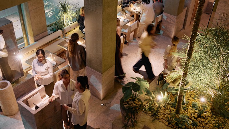 Razprava o podaljšanem delovnem času restavracij v Brisbanu se nadaljuje