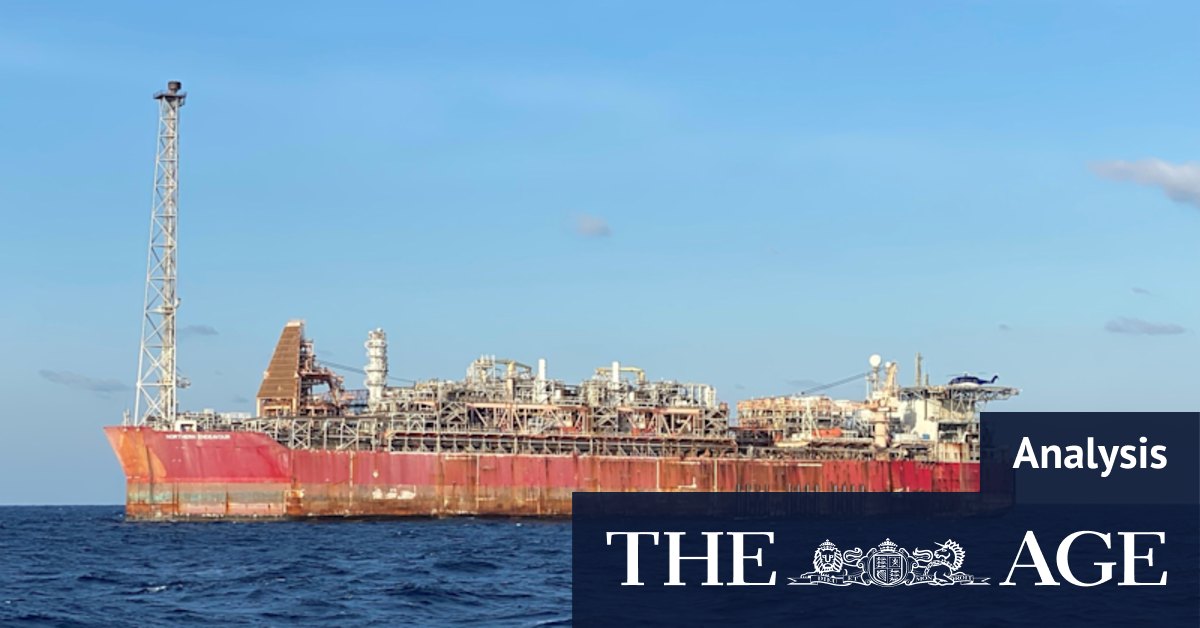 Offshore oil and gas may finally have to cough up for its $56b clean-up bill - Vimarsana News