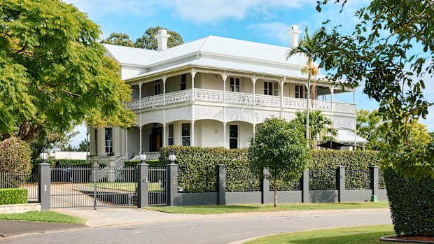 Rhyndarra House is a Victorian mansion and former military hospital built in 1889 in Yeronga, Brisbane.