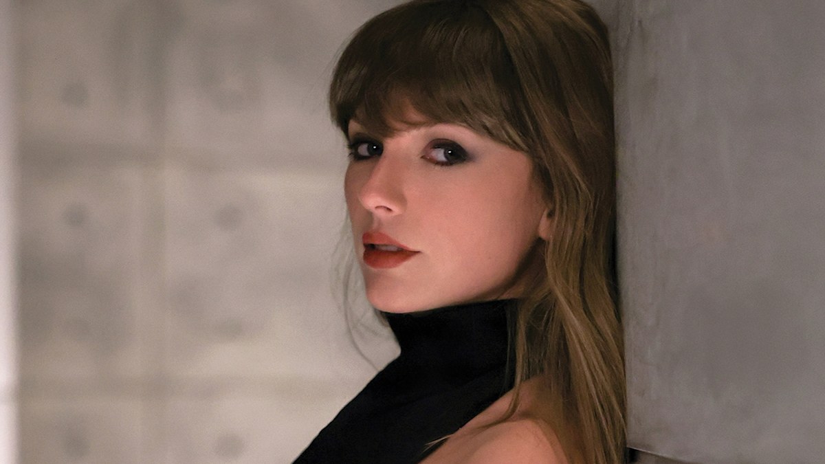 Taylor Swift surprises fans with huge Patient Zero single announcement, but the clues were hiding in plain sight