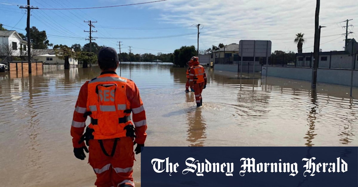 NSW floods: Five-year-old missing in floodwaters near Tullamore - Vimarsana News