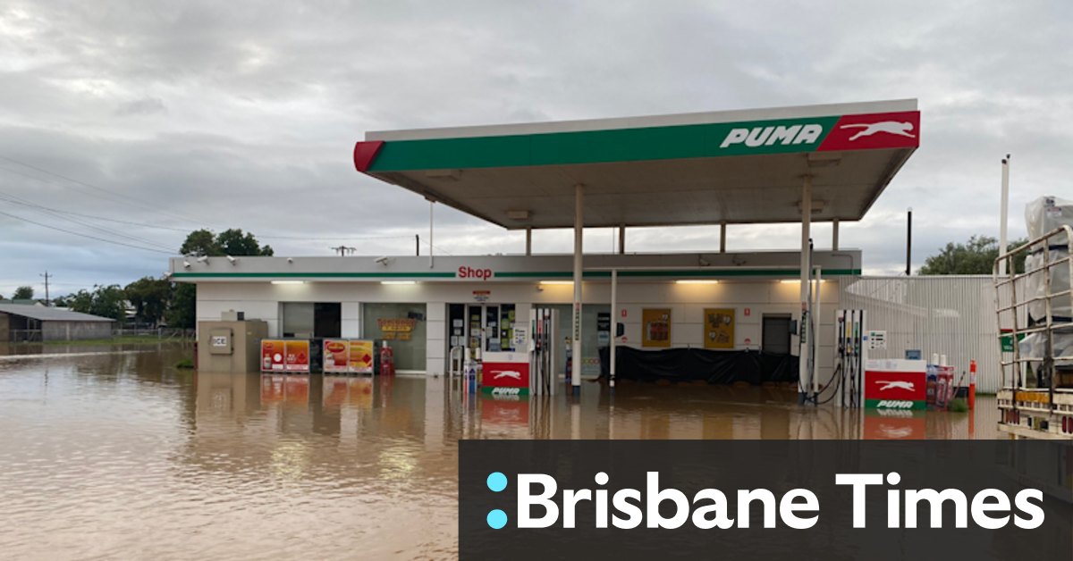 Queensland on alert: Evacuations, flash flooding, heavy rain to continue - Vimarsana News