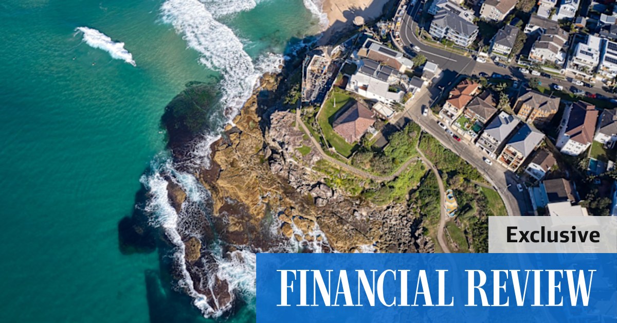 Sydney luxury property: Iconic Tamarama beachside house Lang Syne listed for sale for $50 million pricetag - Vimarsana News