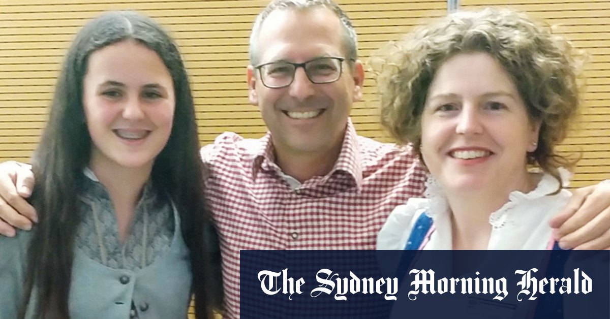 NSW, Victoria keep exchange-program ban for secondary school students