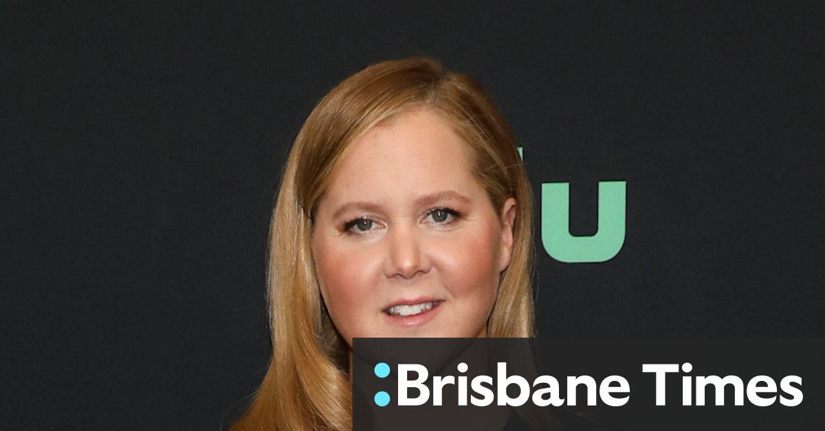 Amy Schumer goes home and dials back the gags in introspective show - Vimarsana News