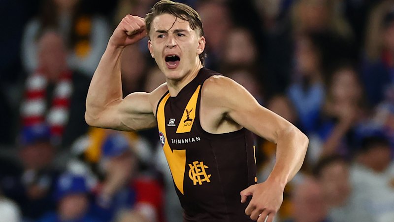 Dear’s in in Darwin: Hawks poised to recall Calsher to take on Suns in Top End