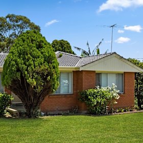 The Del Rosario family sold their home of almost 40 years, but with a 20 per cent bonus commission payable on the result.