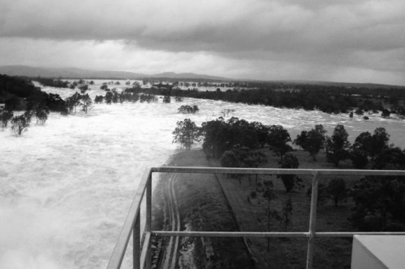 During the 2011 floods, water was released from Wivenhoe Dam. 
