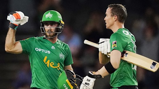 Glenn Maxwell celebrates hitting the winning runs with Nick Larkin against the Renegades.