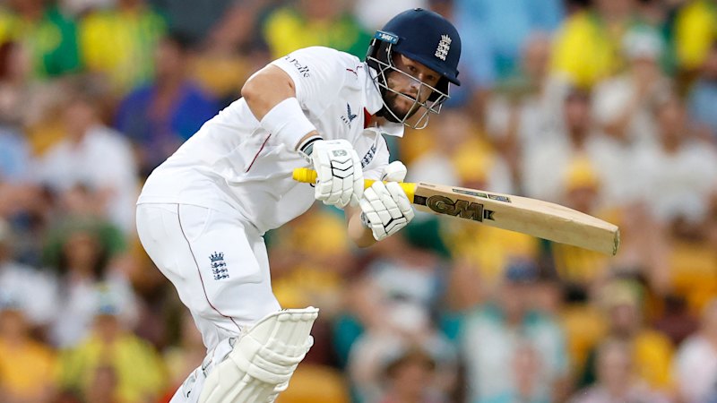 The Ashes 2025 LIVE updates: England make rapid start in pursuit of massive deficit