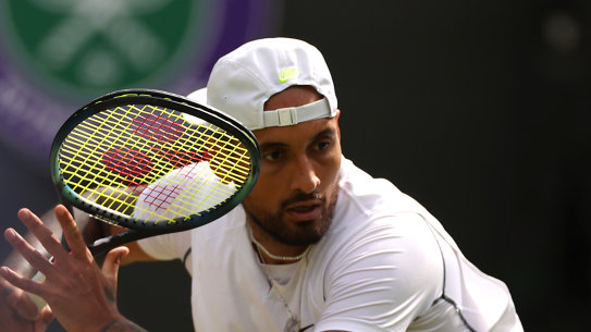 Nick Kyrgios claims the first set against Cristian Garin.