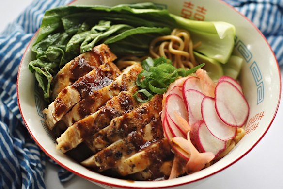 This miso chicken ramen can be served wet or dry (hold the broth).