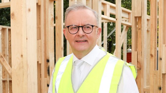 Anthony Albanese surveys a new home being built in suburban Melbourne during the election campaign. His governnment is on track to all 262,000 homes short of its 1.2 million target.