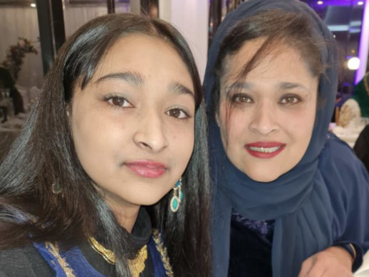 Alisha Hussein, 14, pictured with her mother, Jasmin, died after suffering an asthma attack and waiting over 15 minutes for a triple-zero call to be picked up.