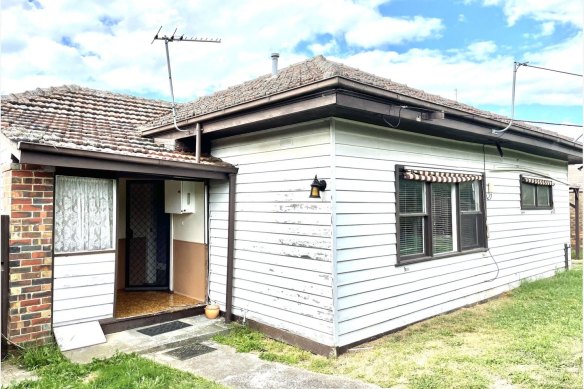In Melbourne's Maroondah area, where the vacancy rate is 0.4 per cent, a three-bedroom Ringwood house is advertised for $395 a week.