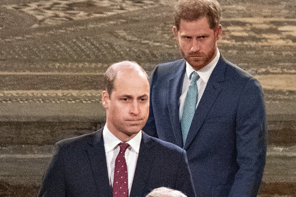2020'de Prens William, Prens Harry ve Kral Charles.