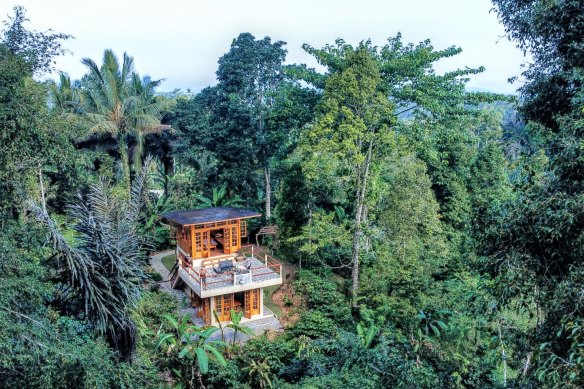 Rainforest retreat Senanga Cabin.