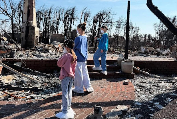Chad Lowe daughters after Palisades fires 2025