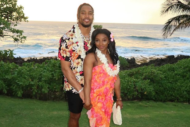 Jonathan Owens and Simone Biles