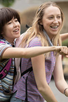 Maya Erskine and Anna Konkle are wholly believable as 13-year-old best friends in <i>Pen15</i>. 