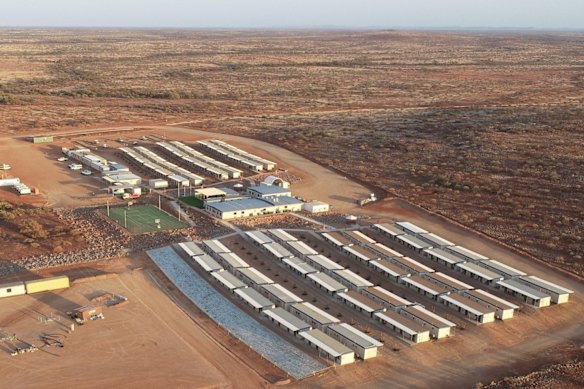 Hastings Technology Metals will divest its gold assets to Metal Bank, enabling it to focus fully on continued development of its Yangibana rare earths project. 